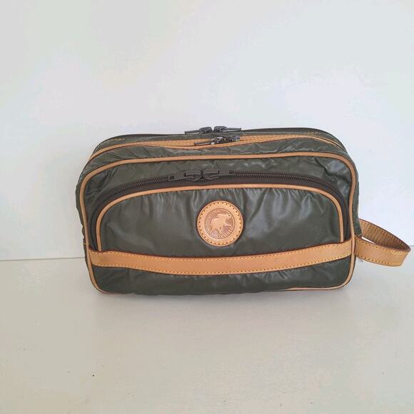 Hunting World Wristlet Pouch Zip Toiletry Bag 10x6 Green Tan Logo Organizer - Picture 1 of 12